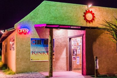 THE HUBB Bar & Grill